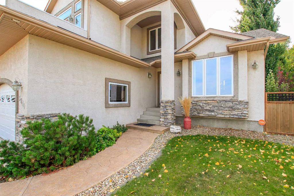 Innisfail, AB T4G 1R6,5211 56 ST