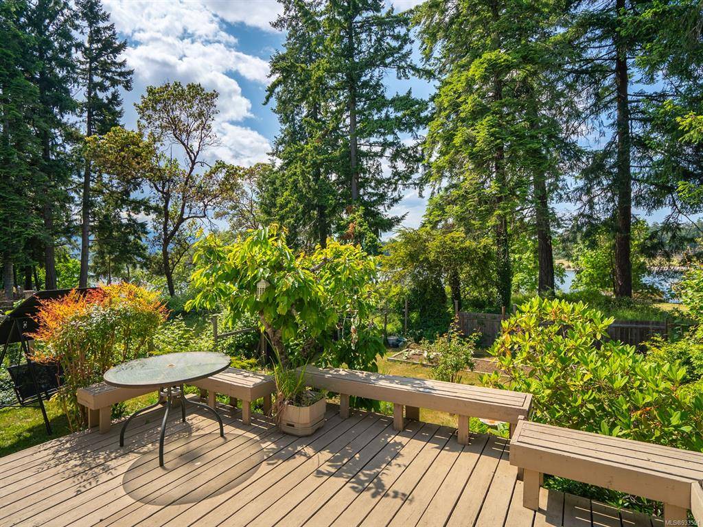 Protection Island, BC V9R 6R1,20 Pirates Lane