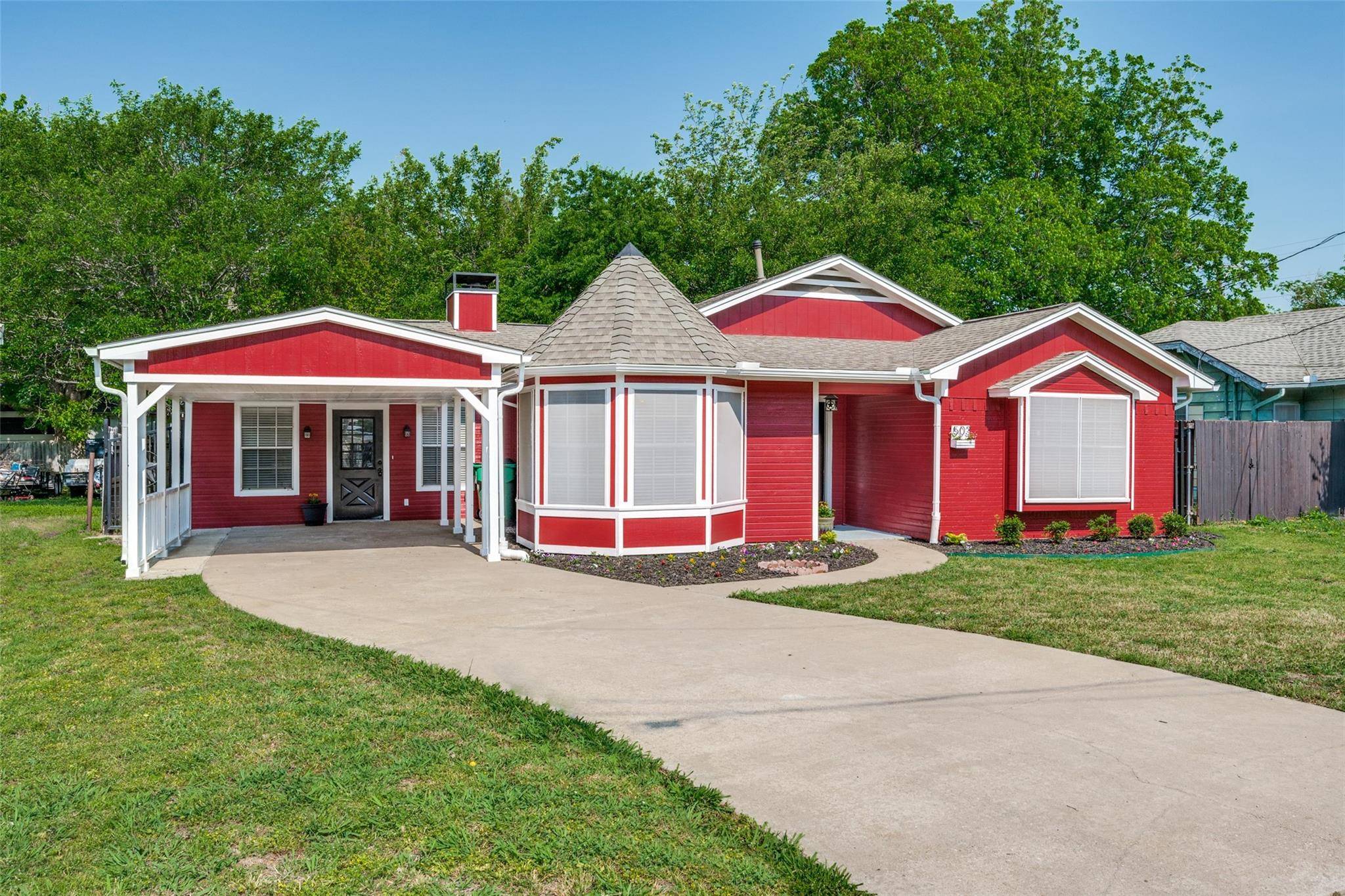 Celina, TX 75009,503 S Arizona Drive