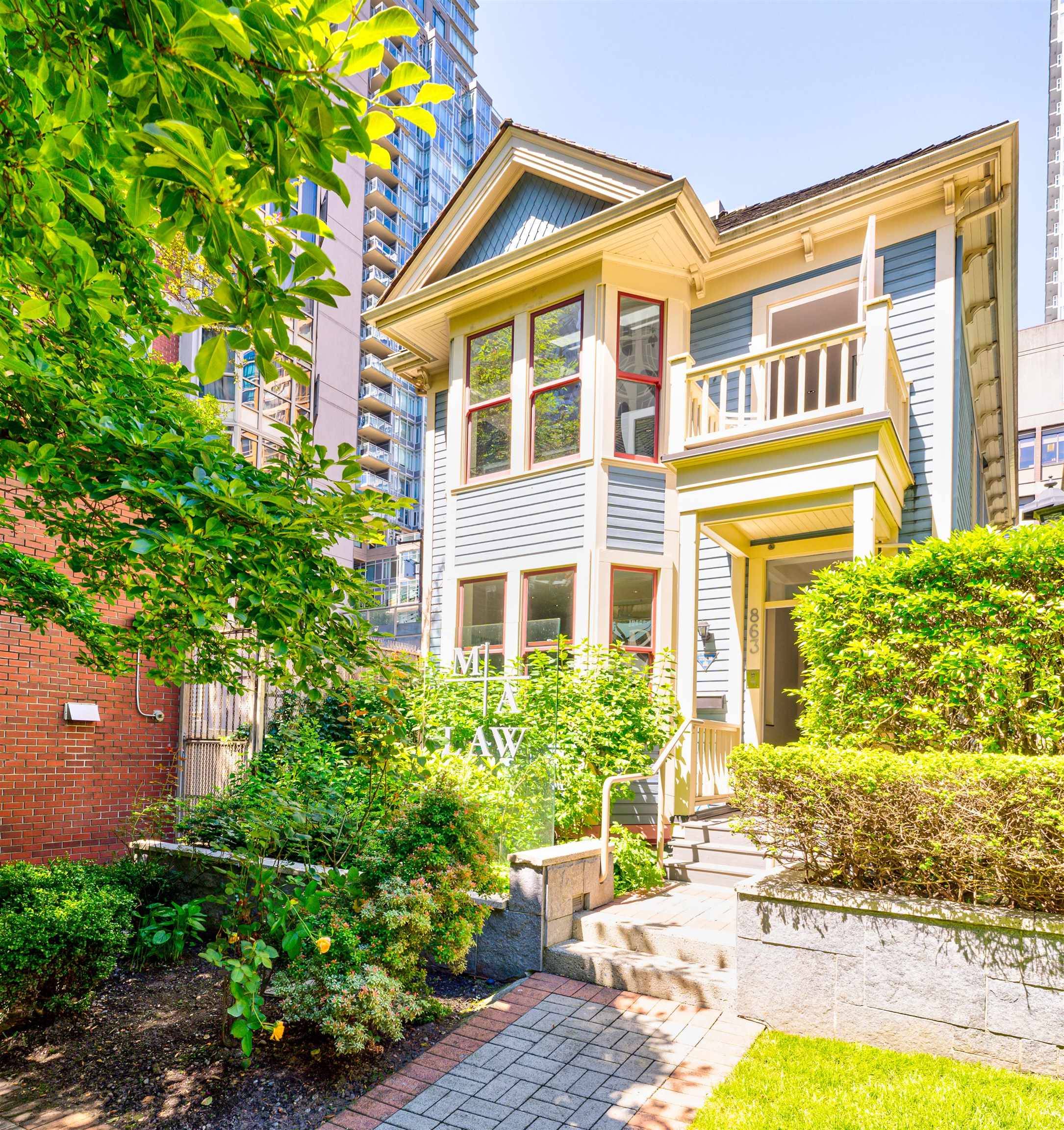 Vancouver, BC V6B 2R7,863 HAMILTON STREET