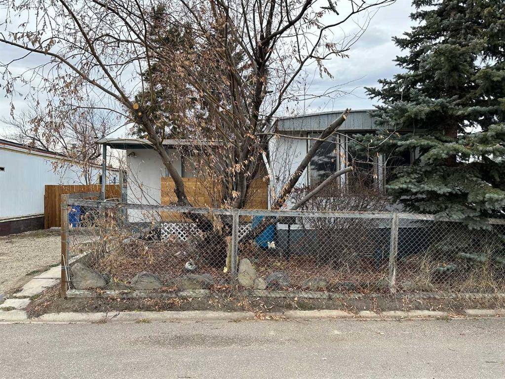 Didsbury, AB T0M0W0,1190 #48 15 AVE