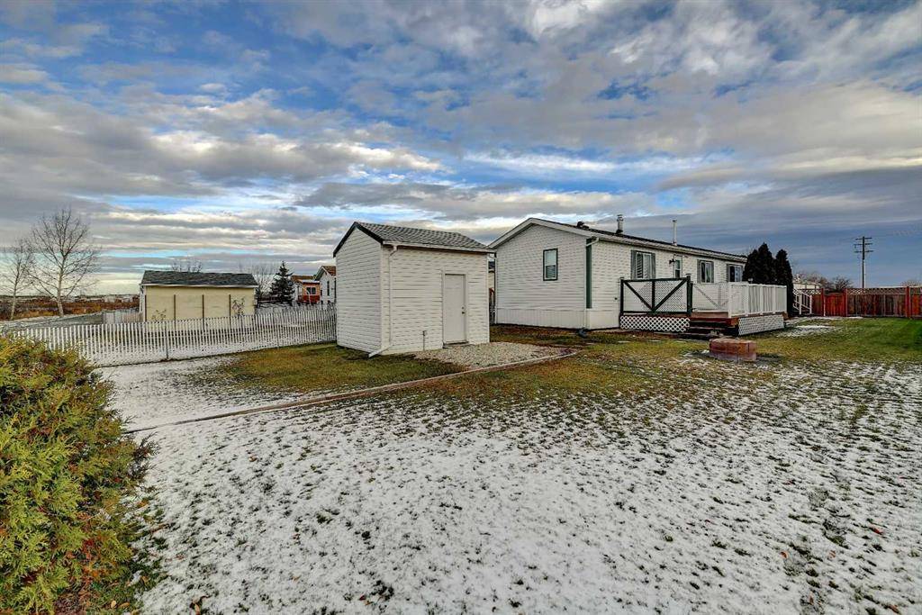 Clairmont, AB T0H 0W3,10806 96 ST