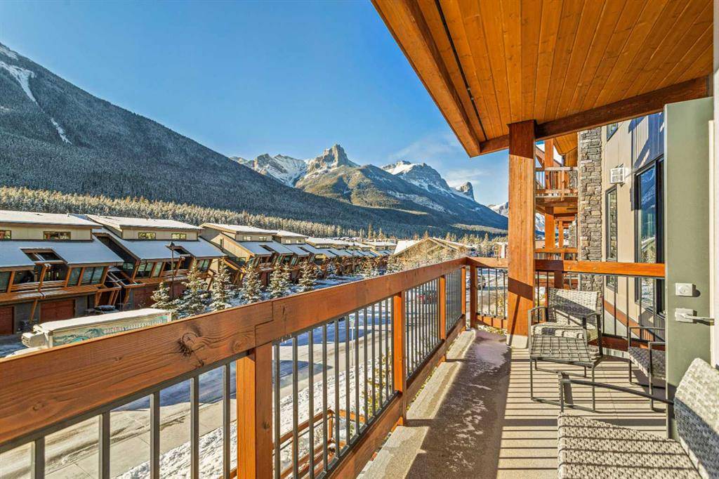 Canmore, AB T1W 0N3,106 Stewart Creek Rise #201