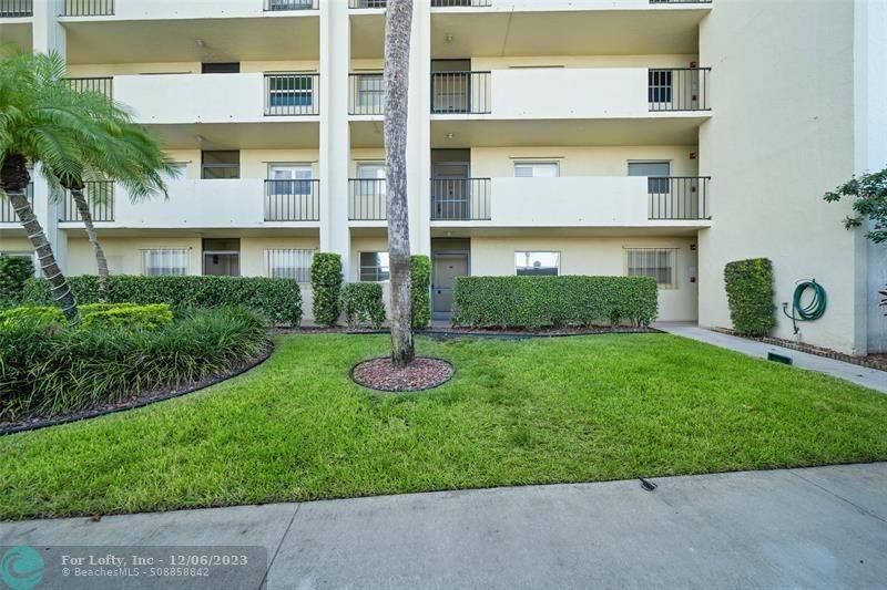 Boca Raton, FL 33428,23249 Barwood Ln  #108