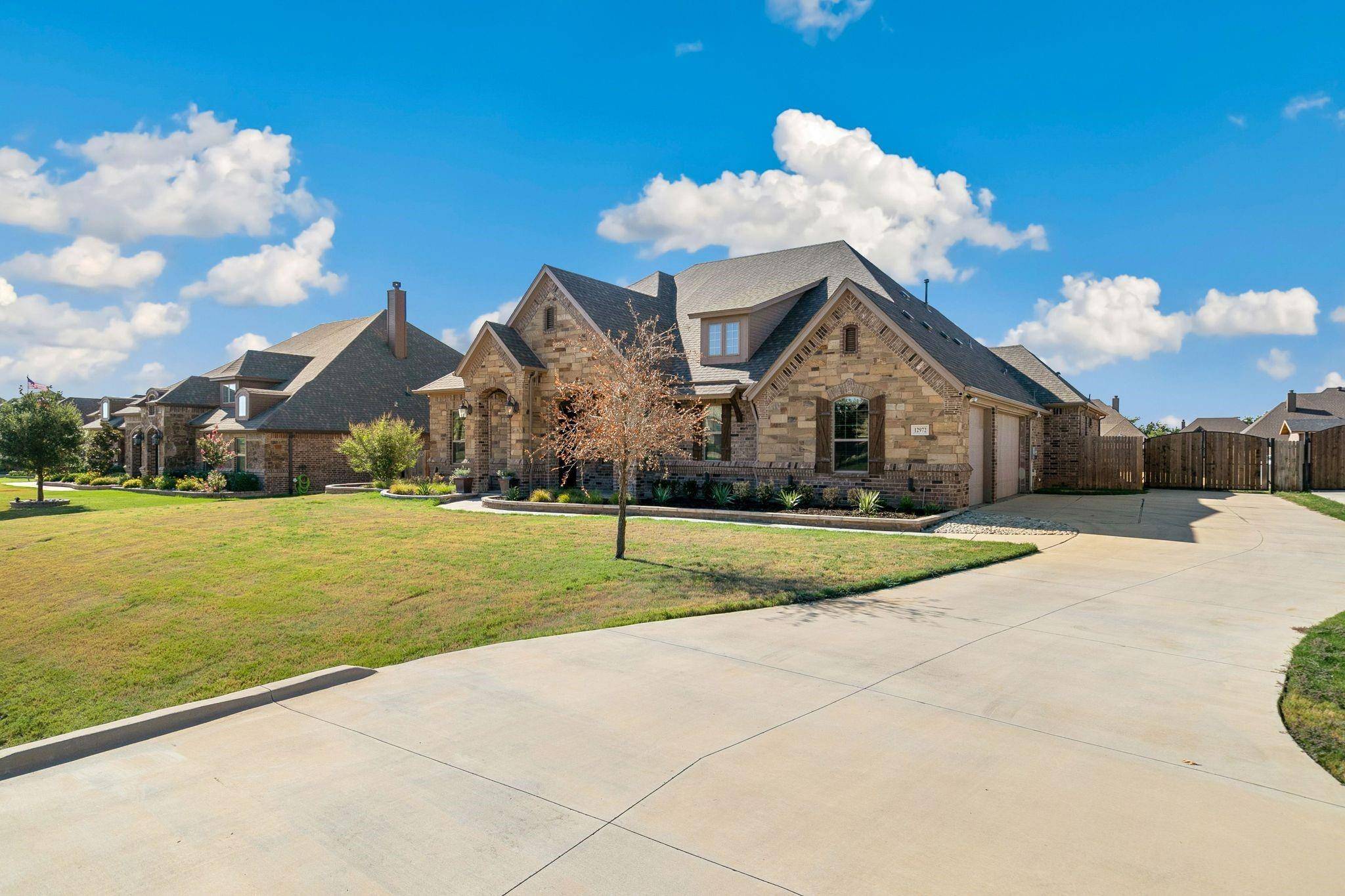 Fort Worth, TX 76052,12972 Chisholm Ranch Drive