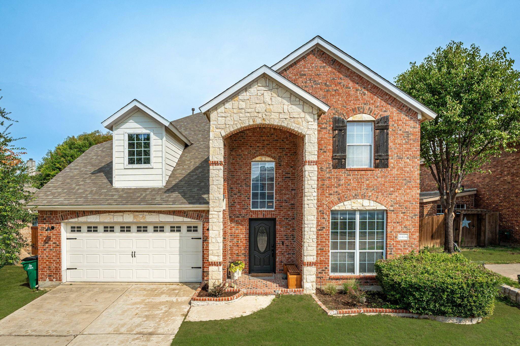 Mckinney, TX 75070,8404 Twin Oaks Drive