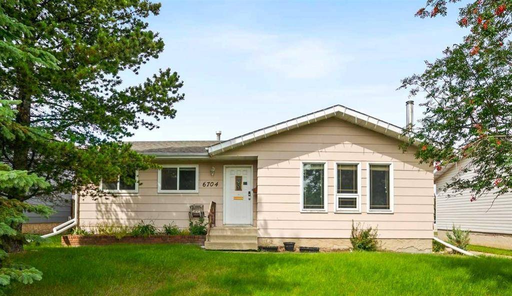 Camrose, AB T4V 3R3,6704 Marler DR