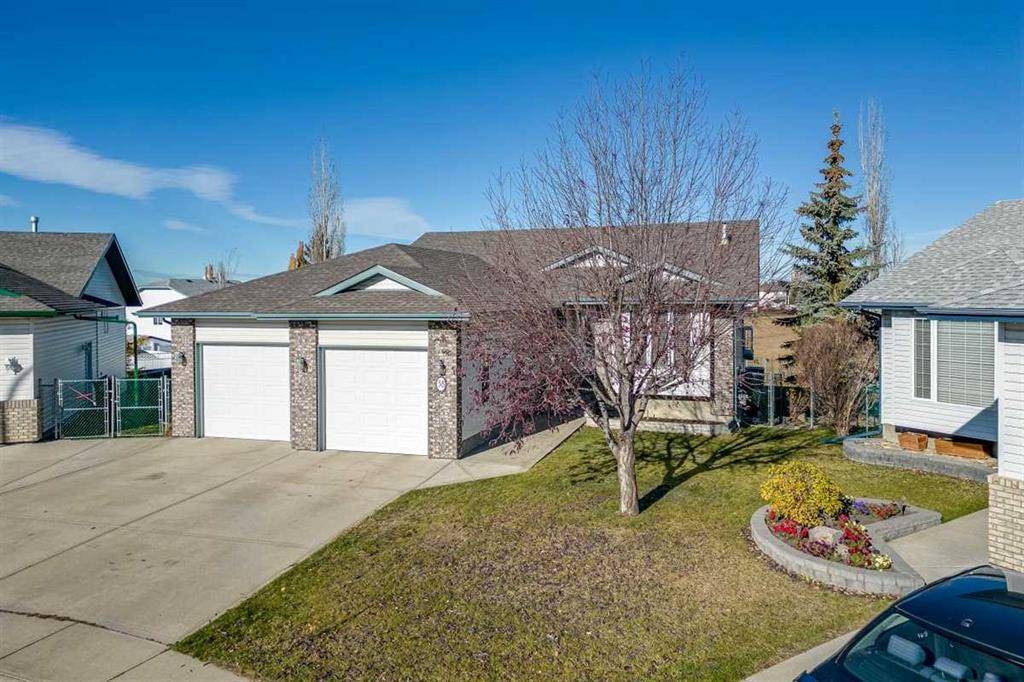 Red Deer, AB T4R 2T5,38 Linn Close