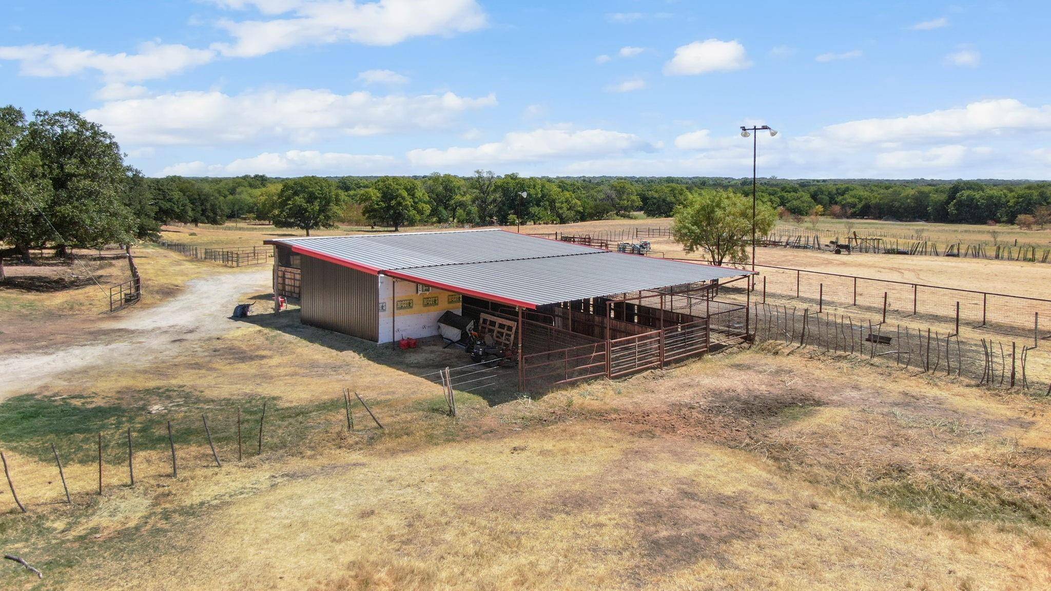 De Leon, TX 76444,490 County Road 458