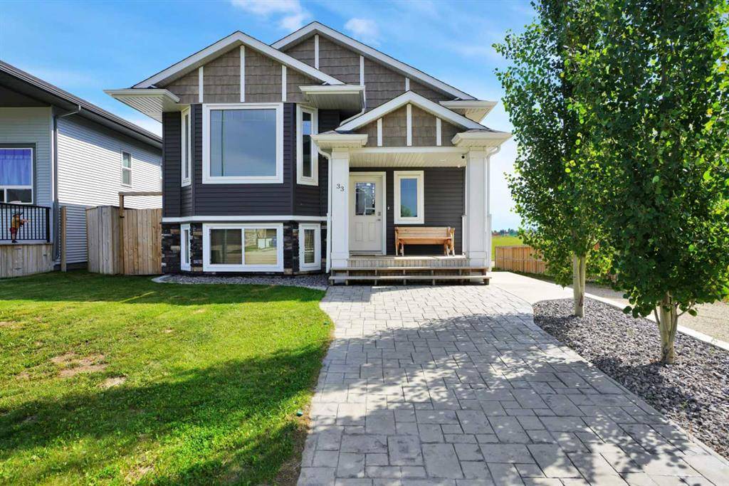 Blackfalds, AB T4M 0M2,33 Aztec CRES