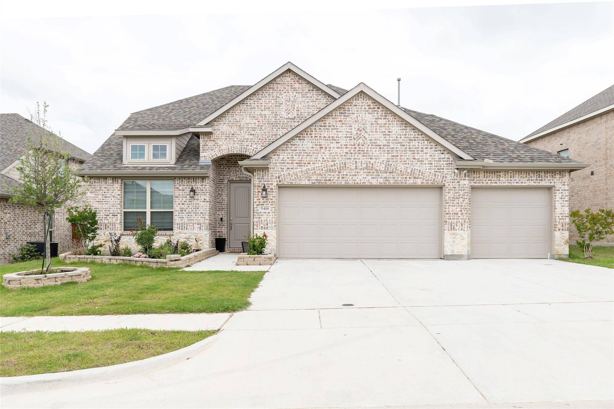 Haltom City, TX 76137,5416 Stonelake Drive