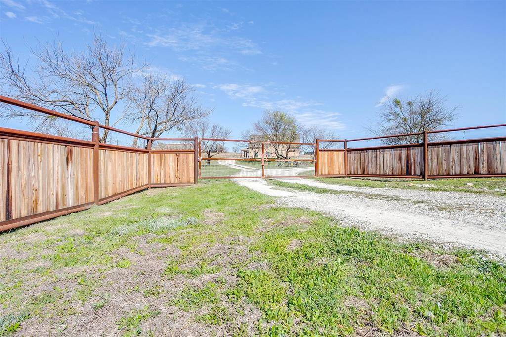 Weatherford, TX 76087,300 Country Place Road