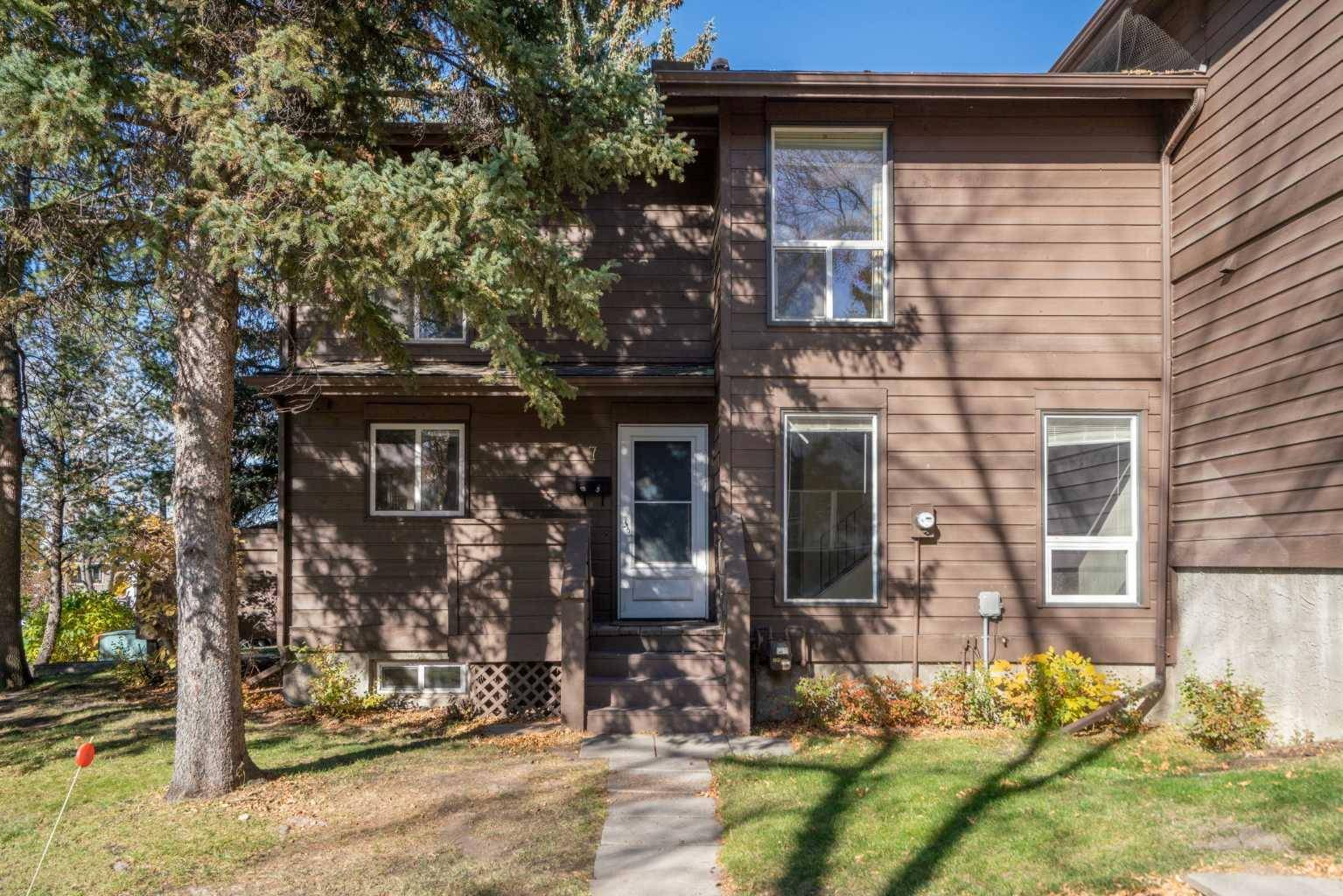 Calgary, AB T1Y 2Y2,336 Rundlehill DR NE #7