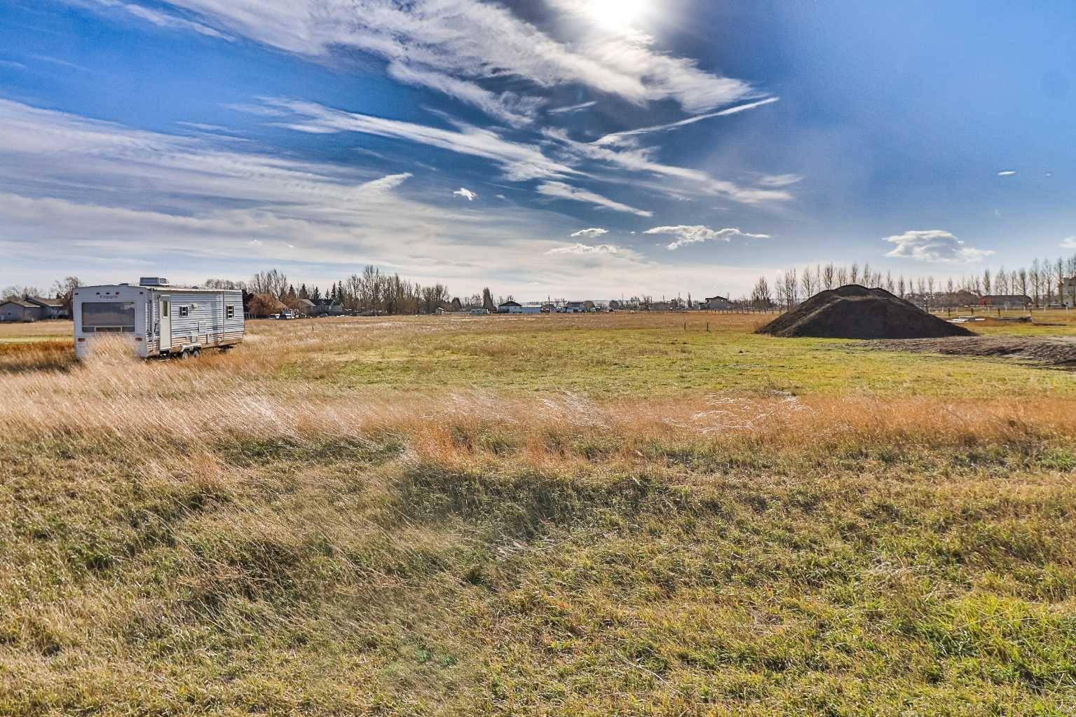 Magrath, AB T0K 1J0,368 W 1 AVE S