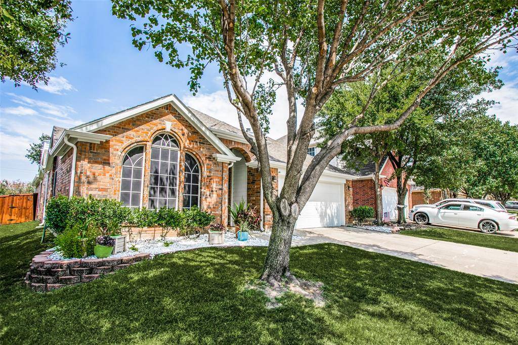 Bedford, TX 76021,2101 Oak Manor Drive