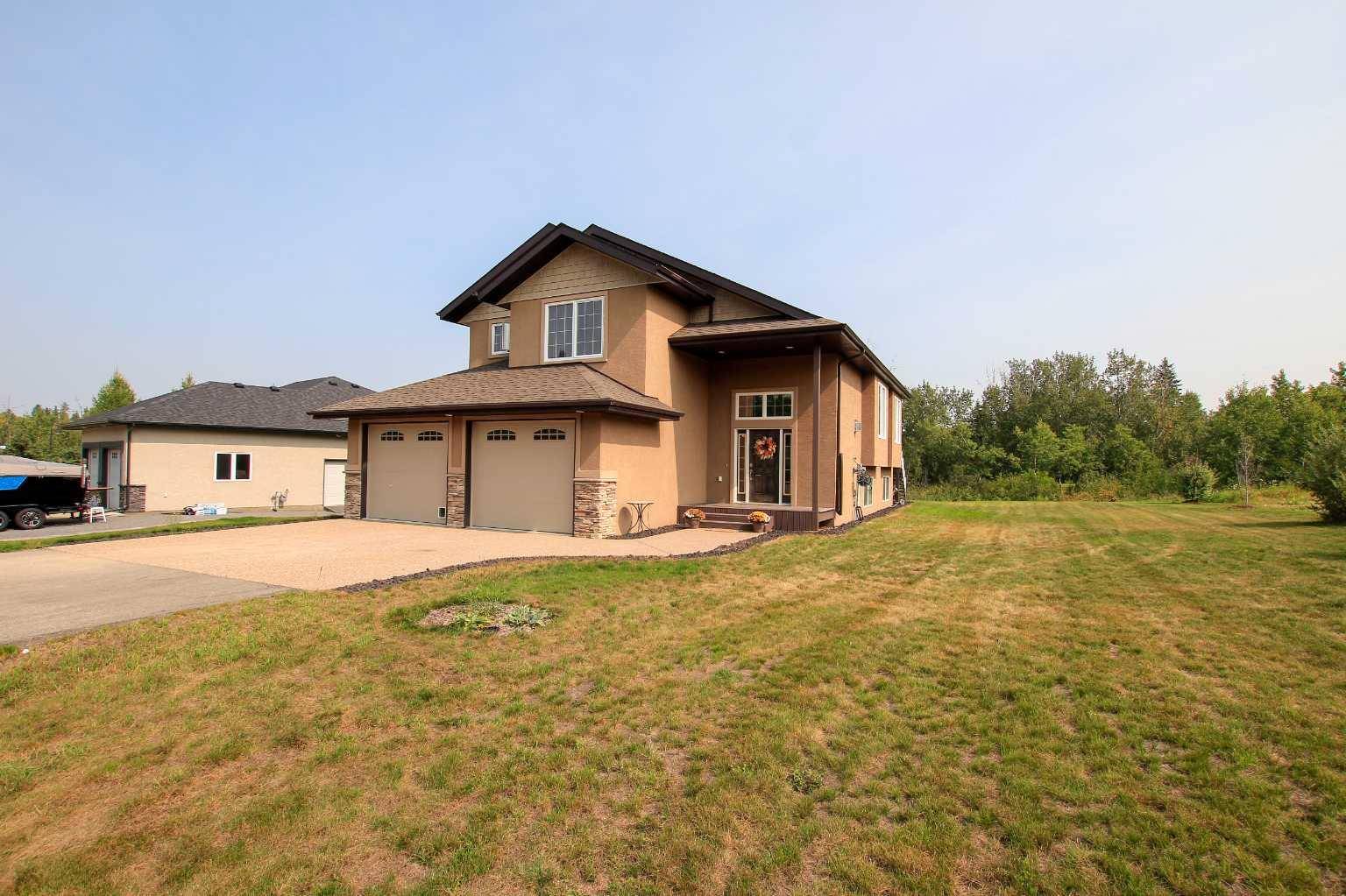 Rural Ponoka County, AB T4B 0B3,127 Wolf Run DR