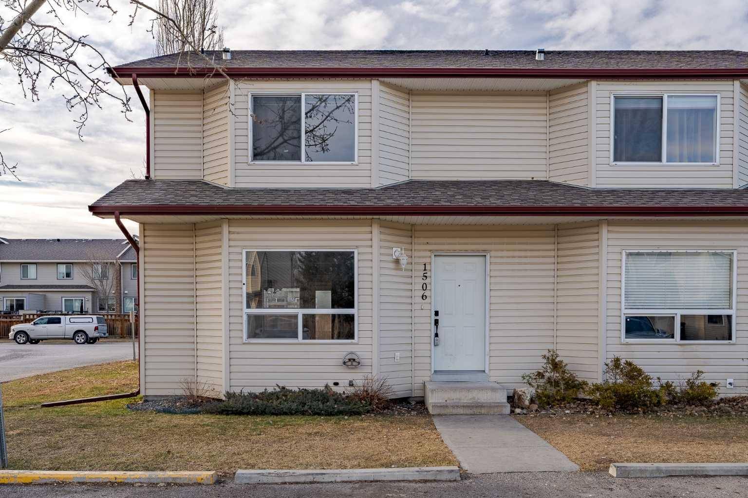 High River, AB T1V 1Y8,1506 Eagleview PL NW