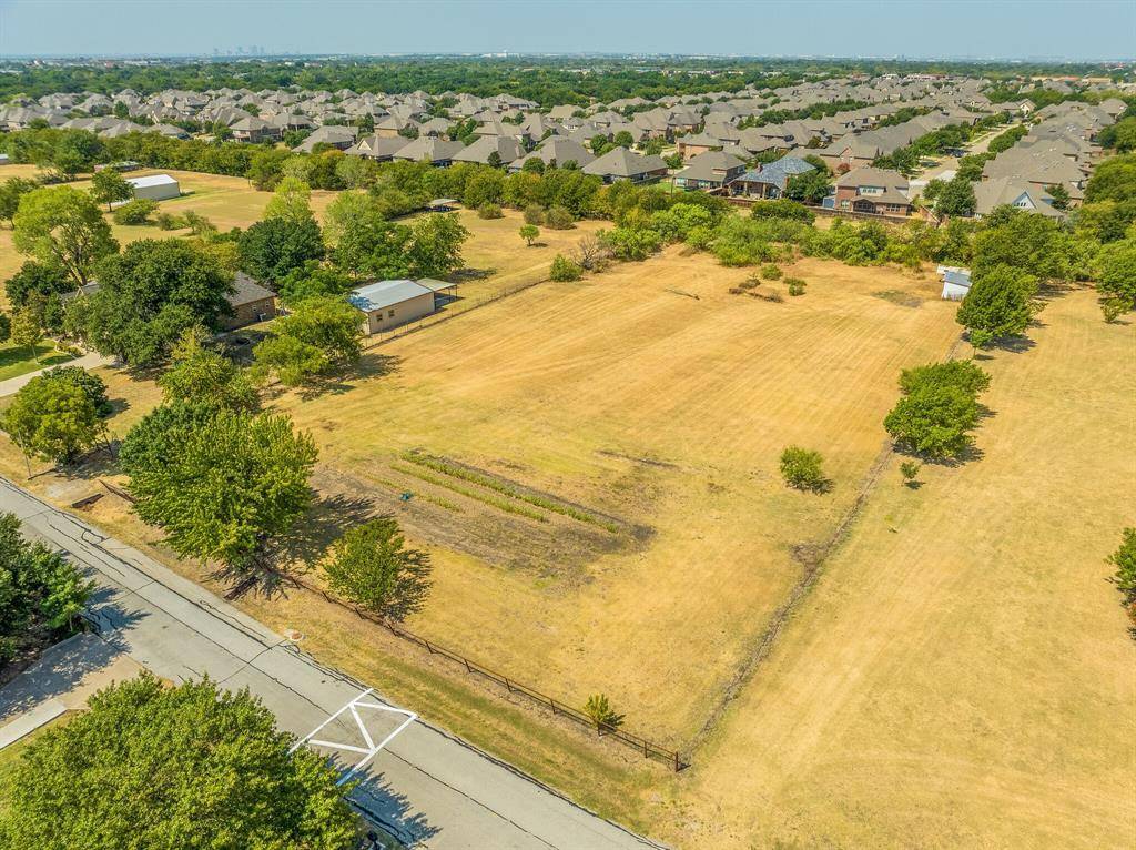 North Richland Hills, TX 76182,6909 Little Ranch Road