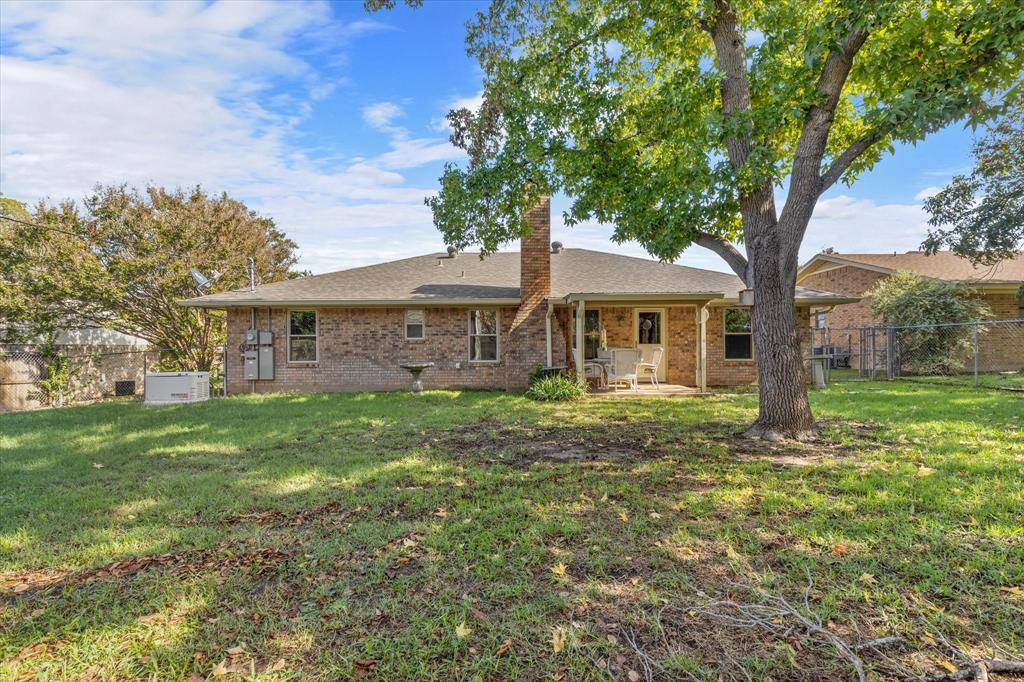 Stephenville, TX 76401,128 Willow Lane