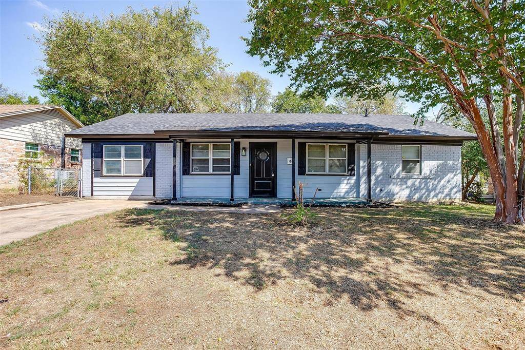 Crowley, TX 76036,825 E Mustang Street