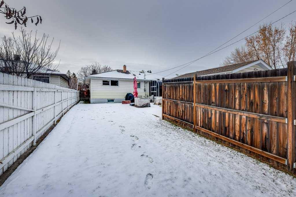 Red Deer, AB T4N 2W9,4233 40A AVE