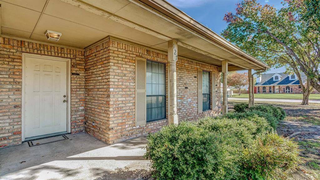 Crandall, TX 75114,127 Fairway Lane