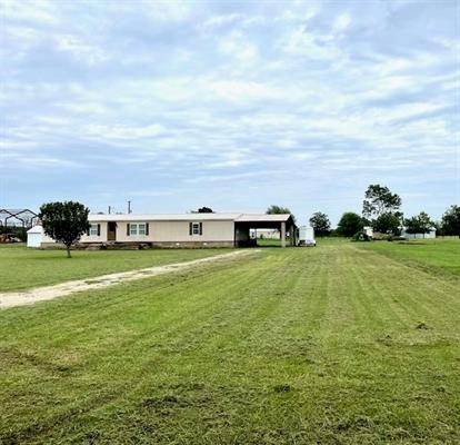 Sumner, TX 75486,98 Private Road 36194