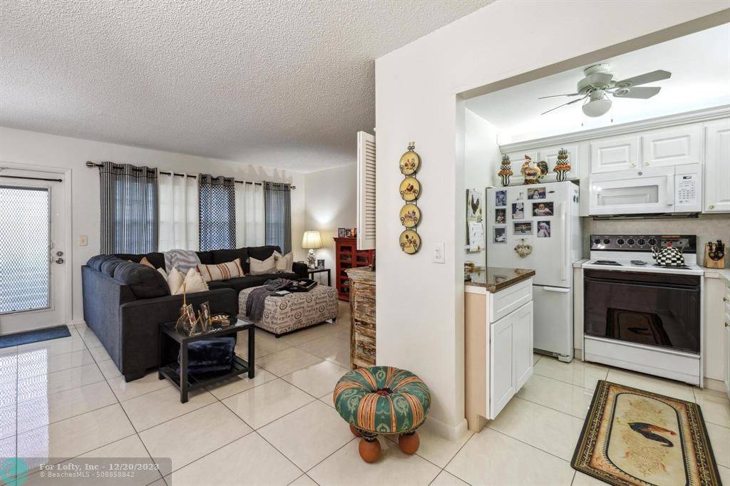 Boca Raton, FL 33434,265 Fanshaw G  #265