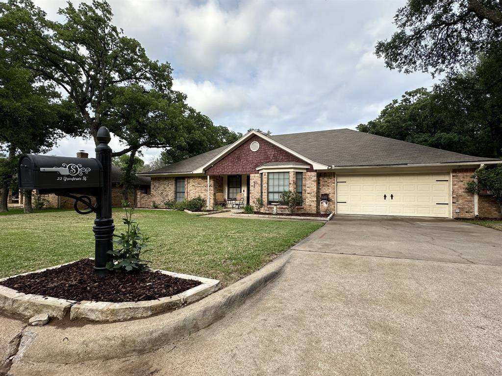 Mineral Wells, TX 76067,22 Greenbriar Street