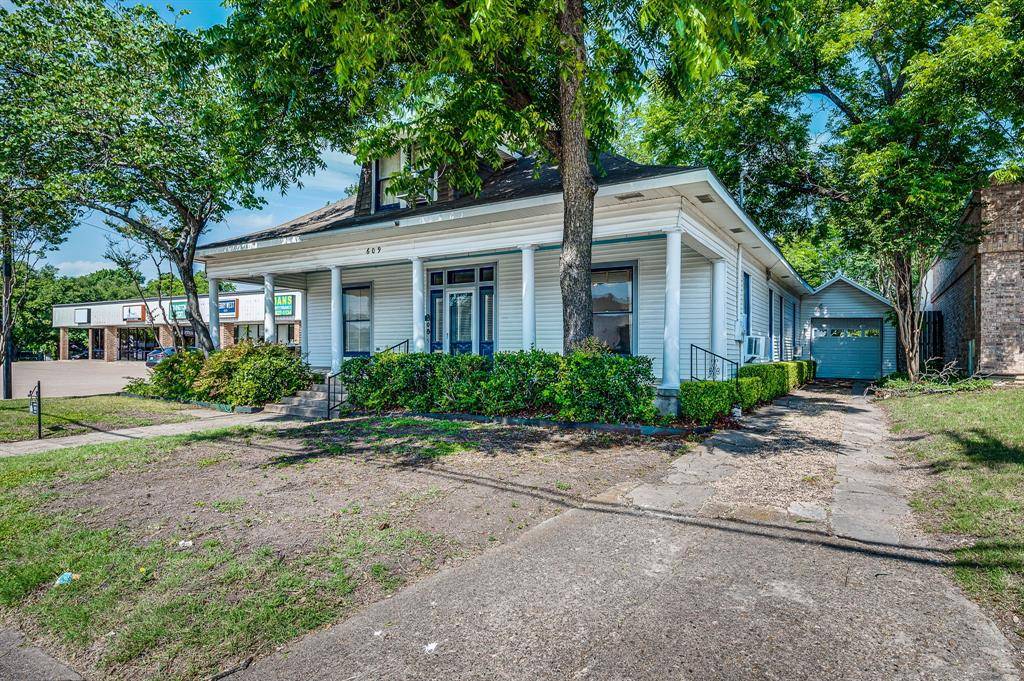 Waxahachie, TX 75165,609 Ferris Avenue