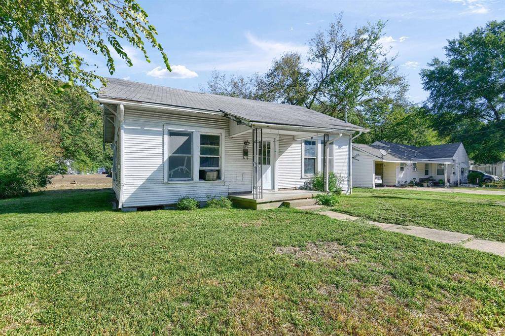 Bonham, TX 75418,615 E 11th Street