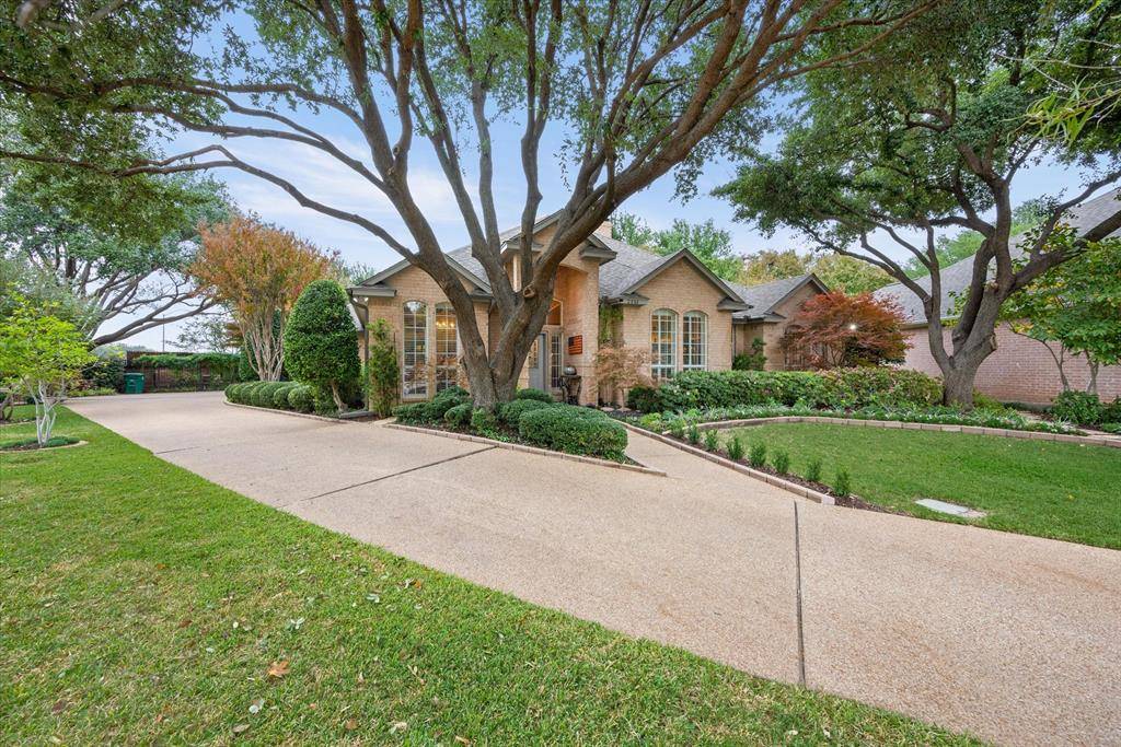 Fort Worth, TX 76109,2884 Oakbriar Trail