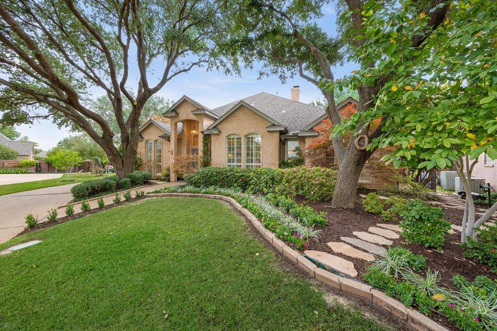 Fort Worth, TX 76109,2884 Oakbriar Trail