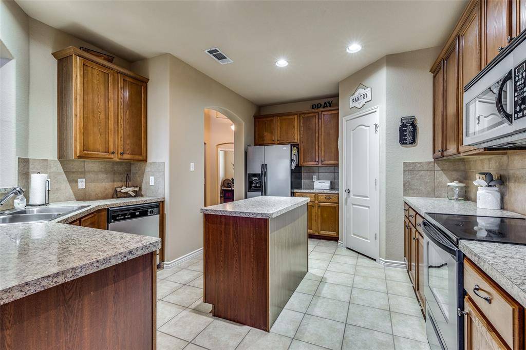 Burleson, TX 76028,1244 Catherine Lane