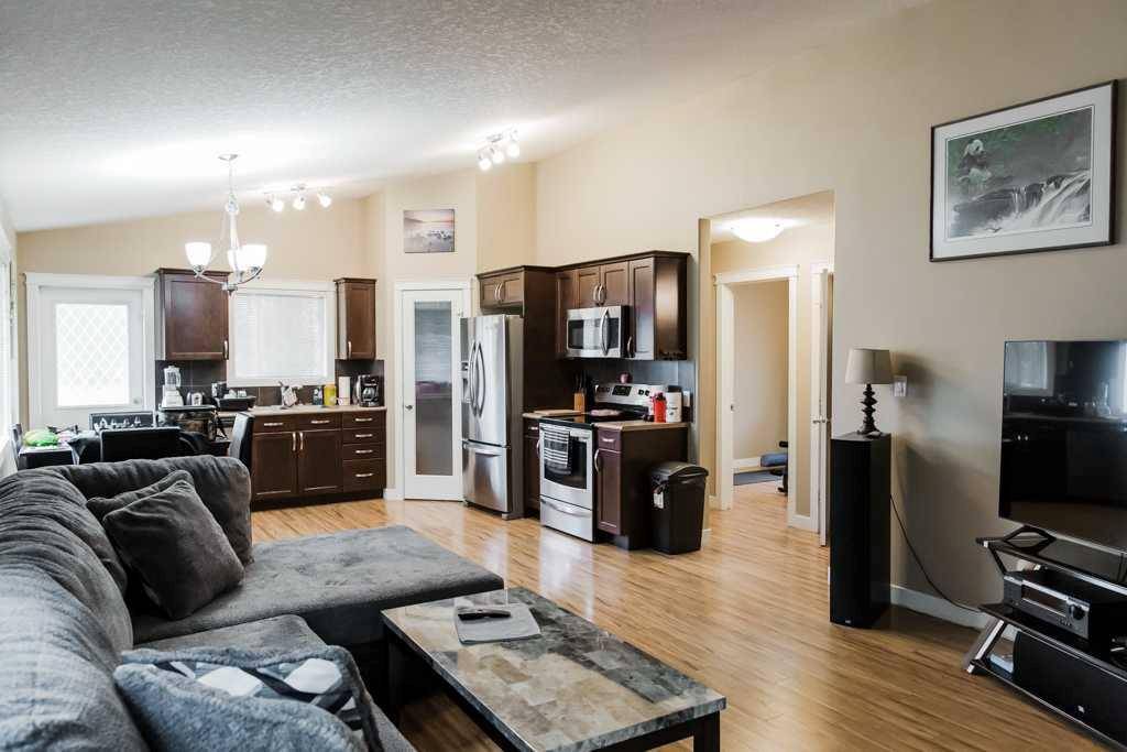 Grande Prairie, AB T8X 0N2,8861 96 Ave