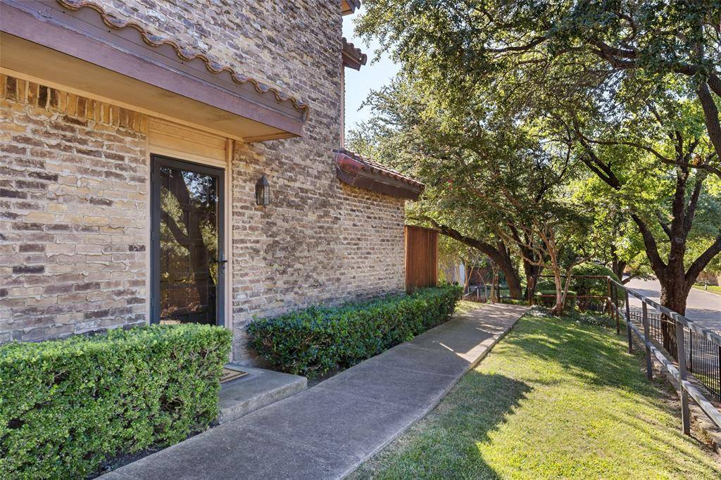 Dallas, TX 75254,5626 Preston Oaks Road #24A