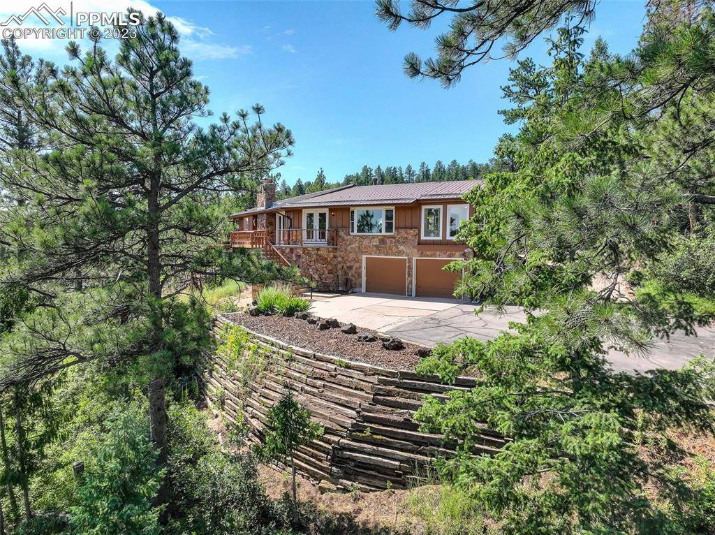 Larkspur, CO 80118,6026 S Pike DR