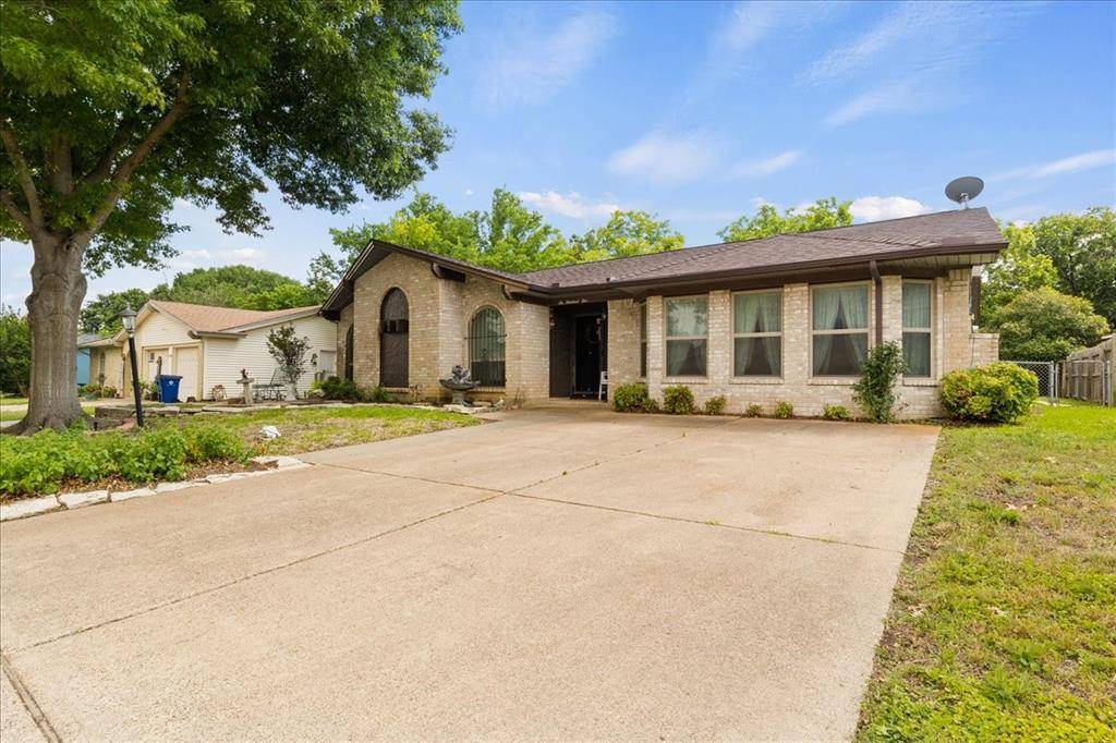 Burleson, TX 76028,601 NW Ann Lois Lane