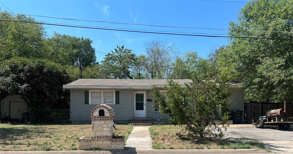 Cleburne, TX 76033,605 Dixon Street