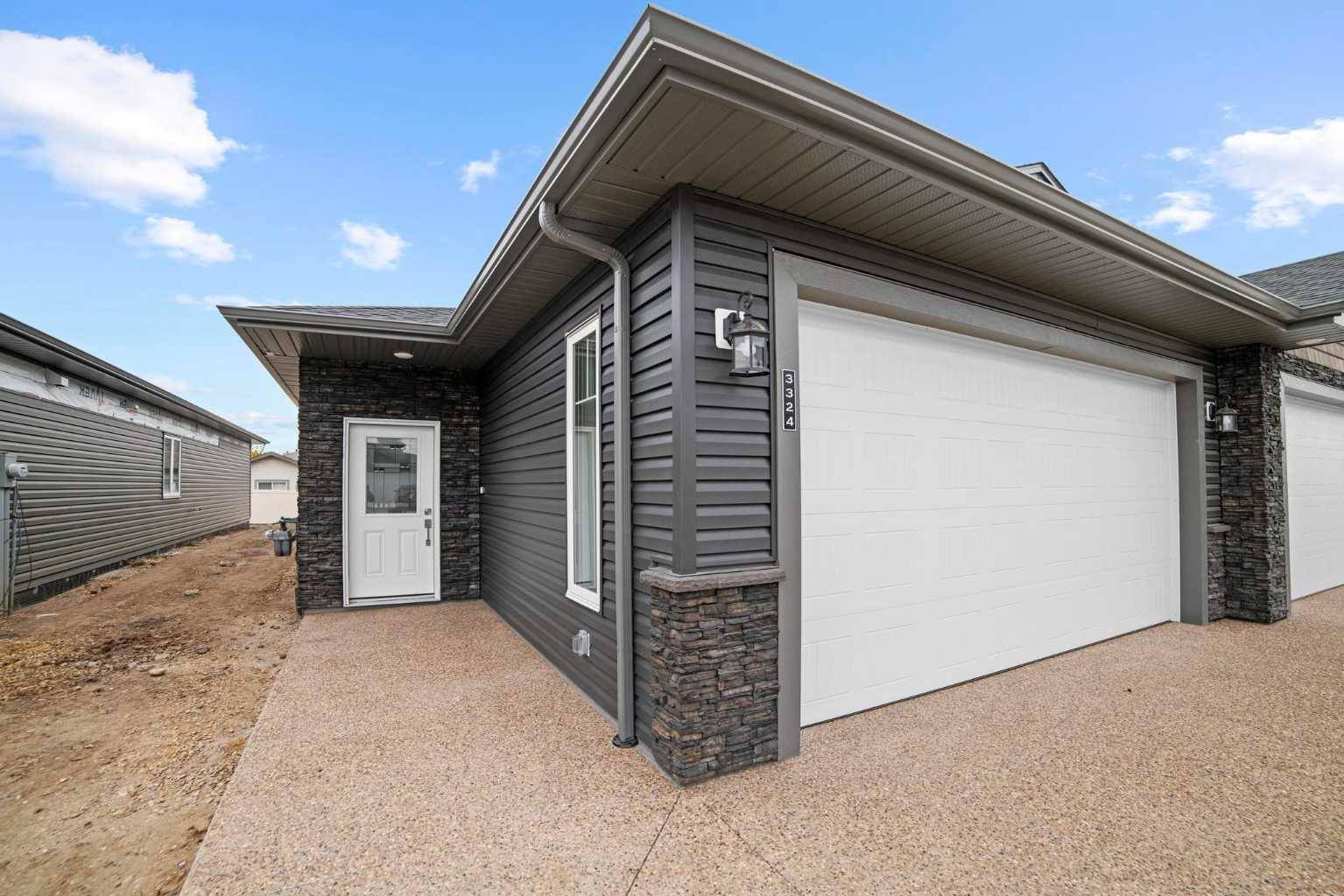 Camrose, AB T4V 5K9,3324 50A Street Close