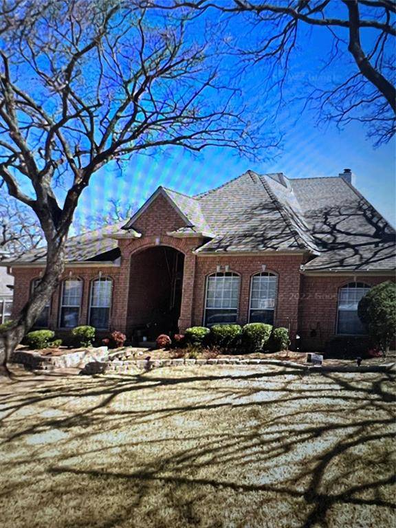 Arlington, TX 76001,7107 Forestwind Court