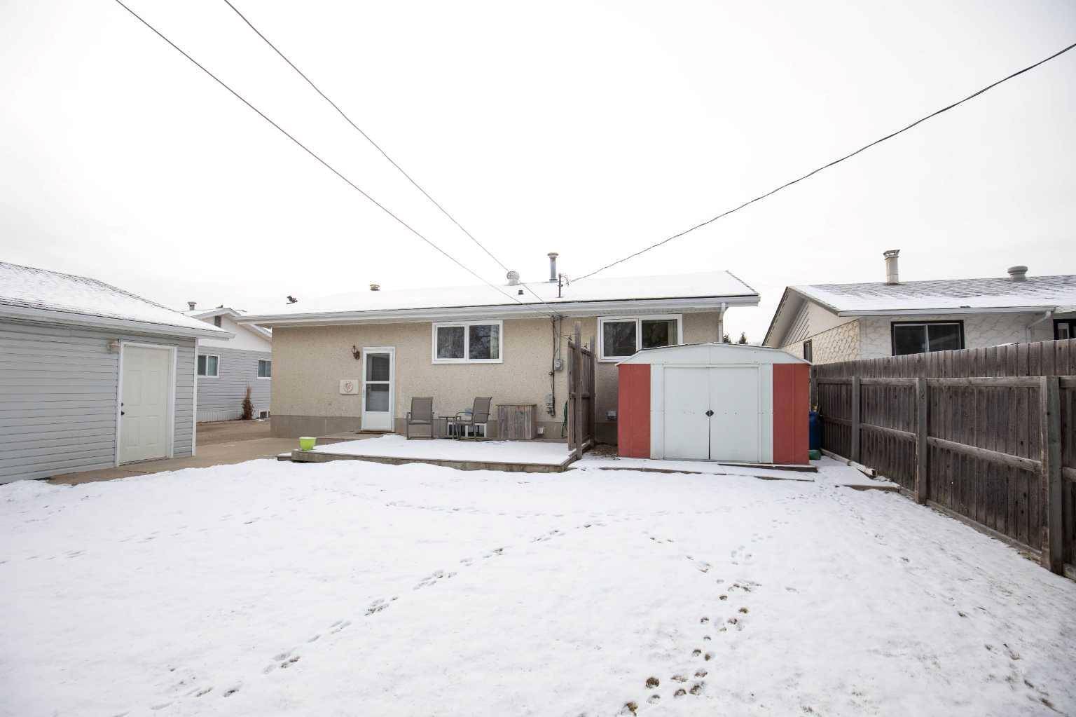 Lacombe, AB T4L 1M7,5612 48 AVE