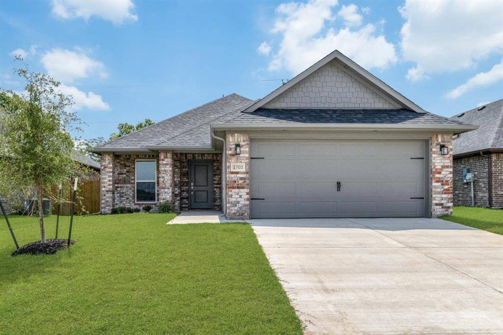 Sherman, TX 75092,1703 Aleia Cove