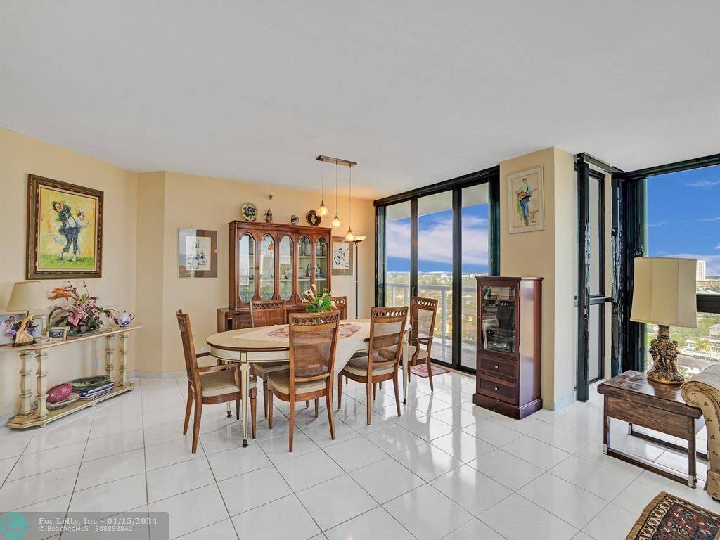 Aventura, FL 33180,3640 Yacht Club Dr  #1605