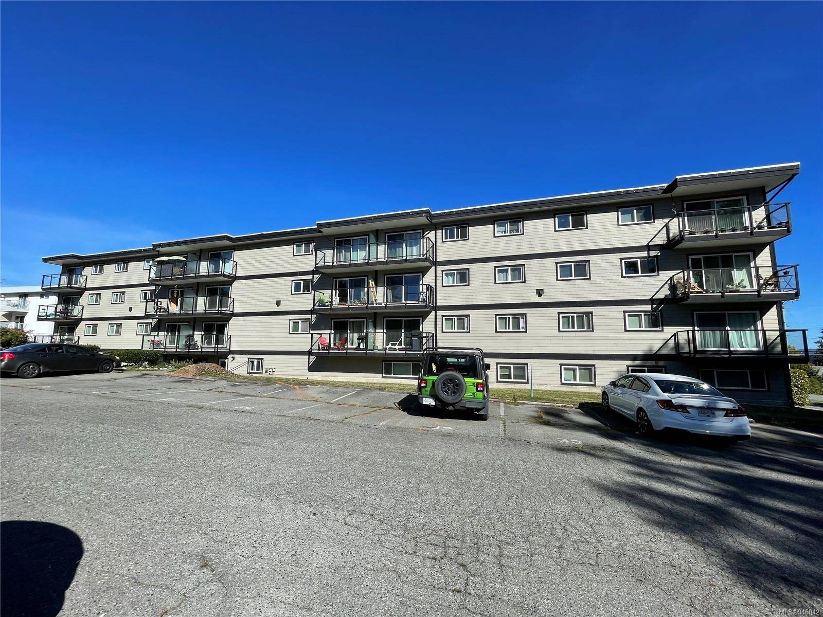 Ladysmith, BC V9G 1A4,218 Bayview Ave #103