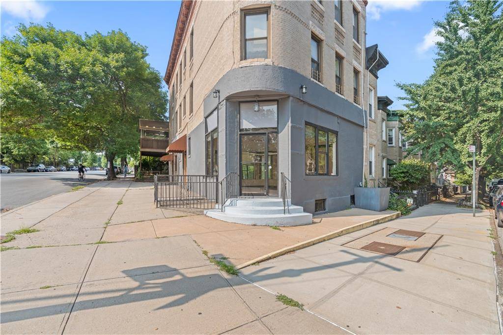101 Vanderbilt ST, Brooklyn, NY 11218