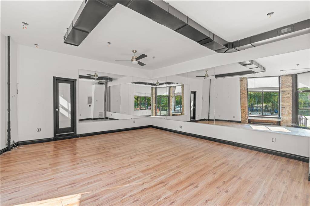 101 Vanderbilt ST, Brooklyn, NY 11218