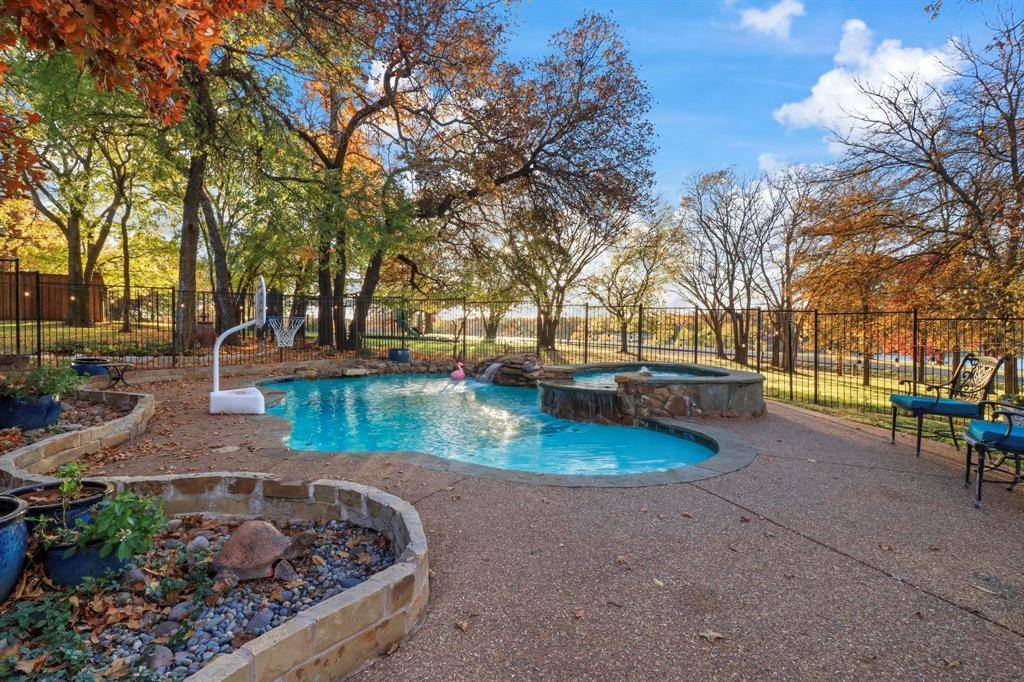 Hickory Creek, TX 75065,284 Texoma Drive