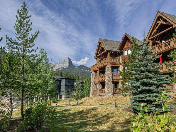 Canmore, AB T1W 0G6,106 Stewart Creek LNDG #301