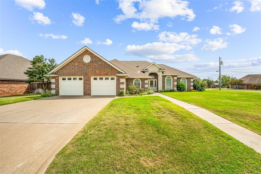 Stephenville, TX 76401,790 Bluebonnet Drive